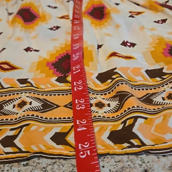 Cato Geometric design Cute Top with Flutter Cap Sleeves Women size XL - Picture 11 of 11